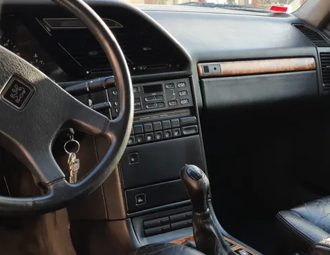 Intérieur Peugeot 605