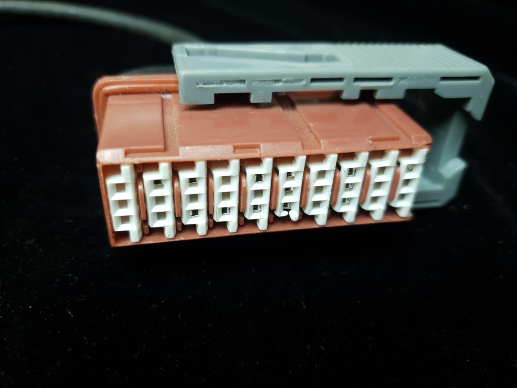 OBD 2 Connecteur de diagnostic Peugeot 605
