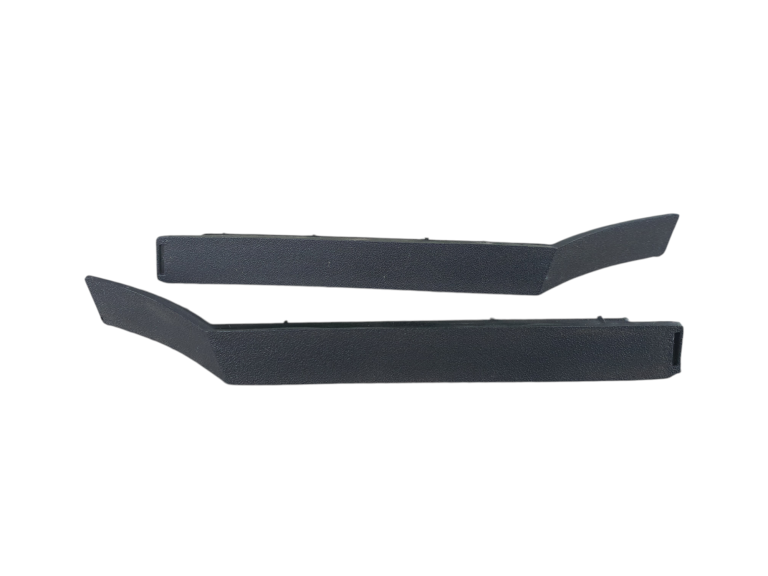 Plastique de tableau de bord Peugeot 605